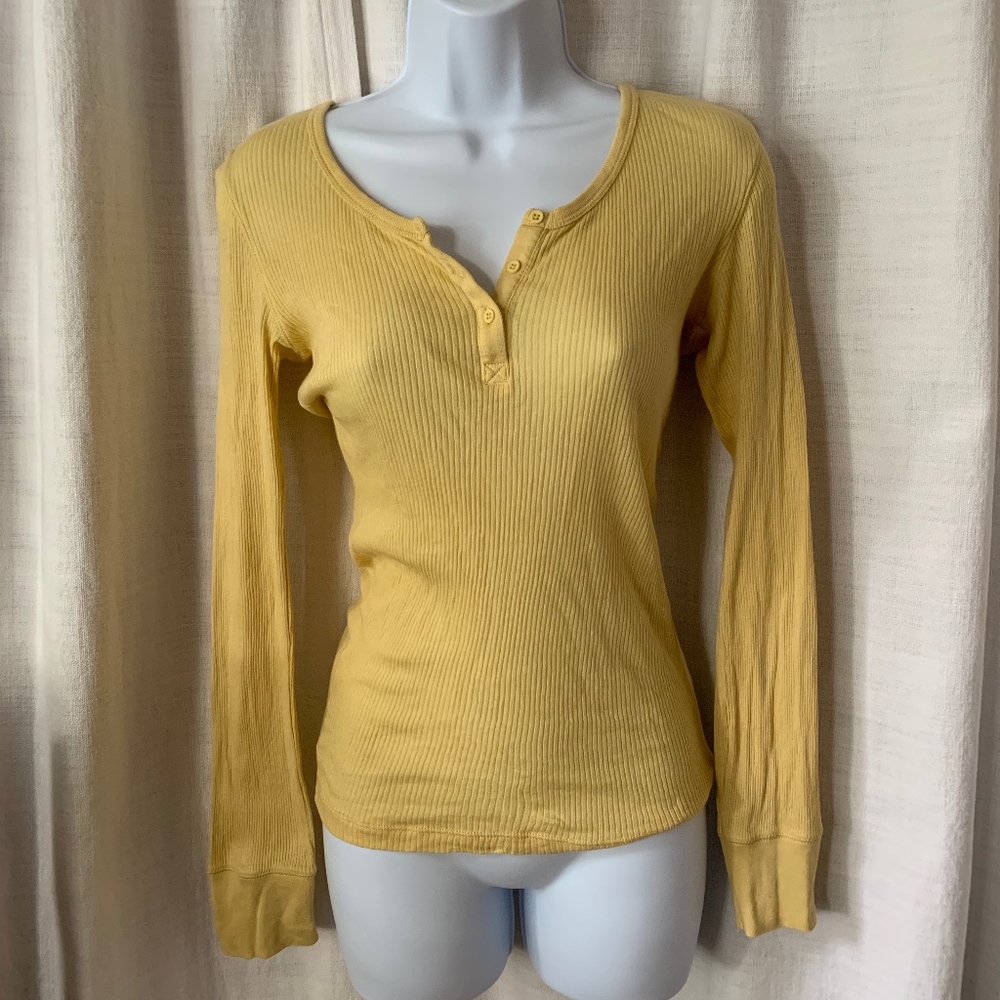NWOT- damsel boutique Jersey Knit LS Top!!